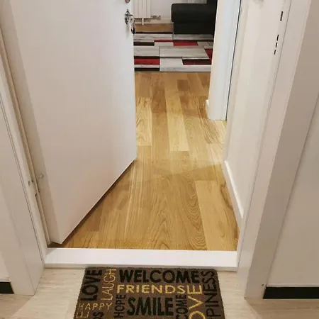 Blue Star Apartment